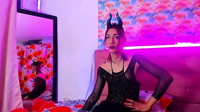 khandyzBlum online show from 17, 2, 2025