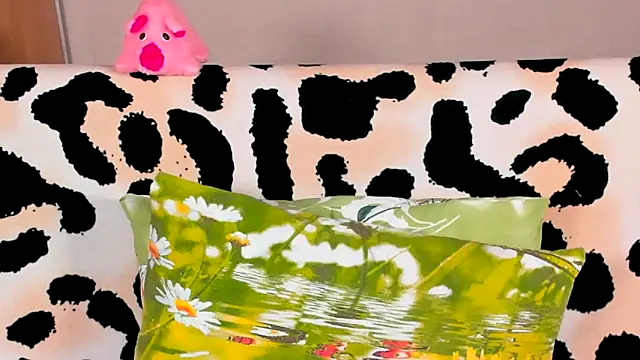 VeronikaKissuchi online show from 19, 2, 2025