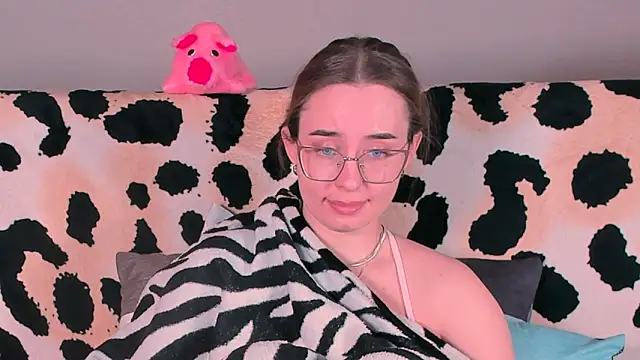 VeronikaKissuchi online show from 20, 3, 2025