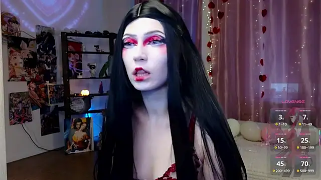 Carolina Leep online show from 4, 3, 2026