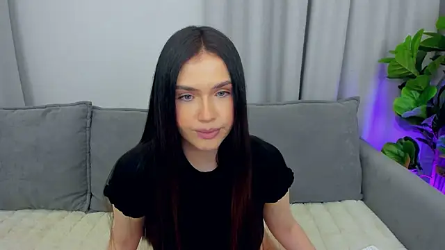 sexyangeloux online show from 5, 3, 2026