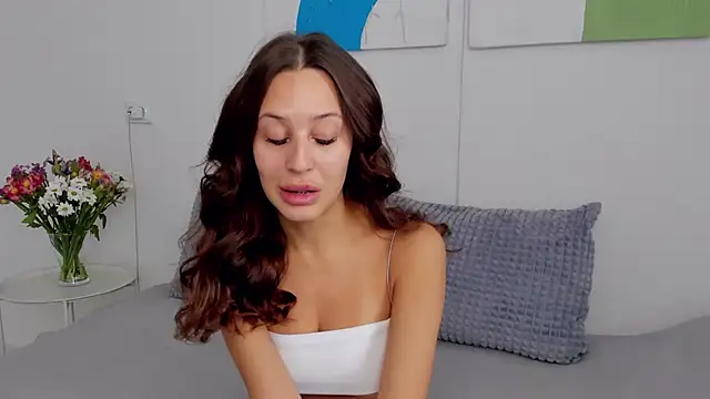 SelenaRousey online show from 26, 9, 2025