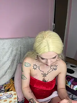 Snapshot of MoonAgnes chatting on 26, 12, 2024 MoonAgnes online show from 26, 12, 2024