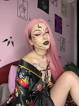 Snapshot of MoonAgnes chatting on 4, 1, 2025 MoonAgnes online show from 4, 1, 2025