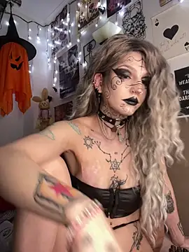 MoonAgnes online show from 27, 4, 2026