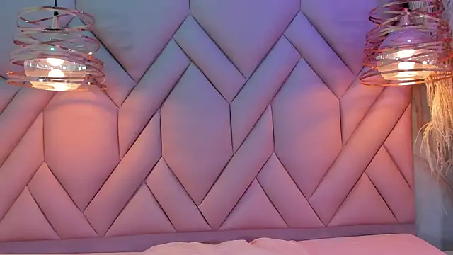 AngelaaCute  online show from 25, 1, 2025