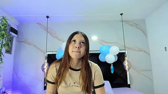 AngelaaCute  online show from 23, 9, 2025