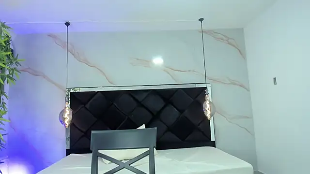 AngelaaCute  online show from 10, 10, 2025