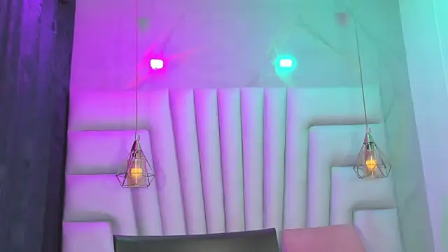 AngelaaCute  online show from 16, 4, 2026