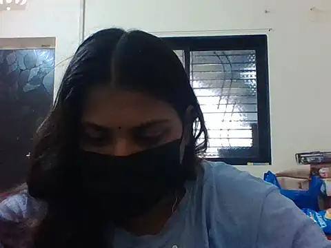 Hotmilfxox online show from 21, 5, 2026
