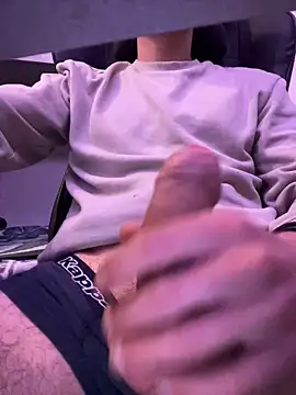 Snapshot of Onlymydick69 chatting on 2, 12, 2024 Onlymydick69 online show from 2, 12, 2024