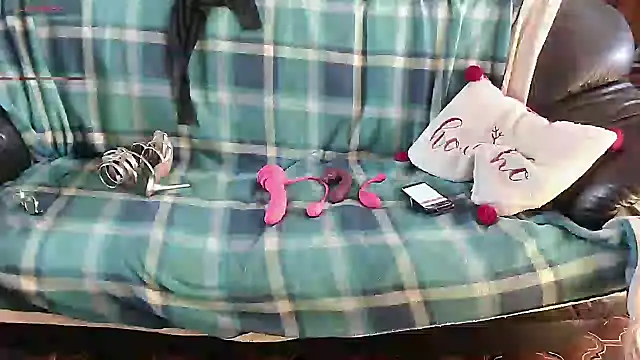 LauraMonolo online show from 27, 2, 2026