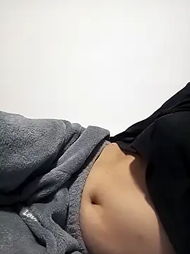 Snapshot of melaniy chatting on 19, 12, 2025 melaniy online show from 19, 12, 2025