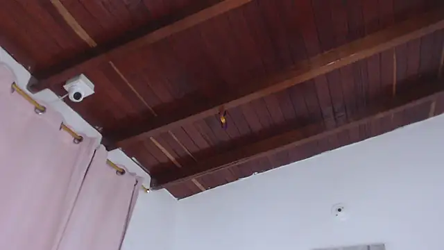 Amara Red online show from 23, 10, 2025