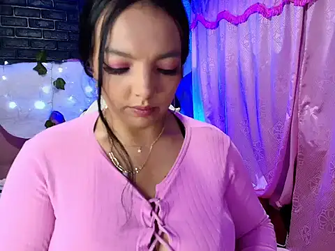 loren tits24 online show from 6, 12, 2024