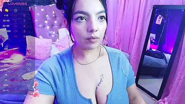 loren tits24 online show from 8, 9, 2025