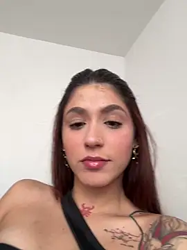 AnnyCherry  online show from 25, 4, 2026