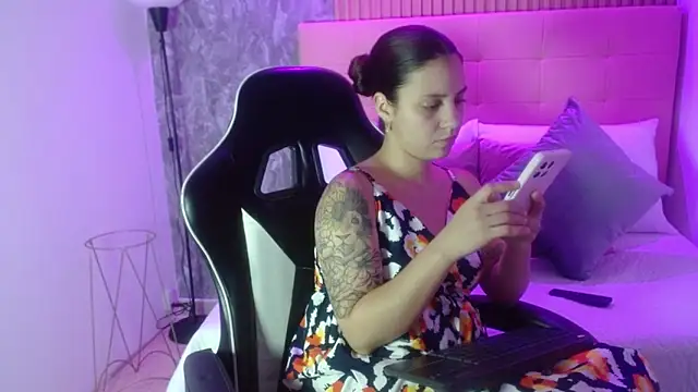 melody  bleir online show from 25, 9, 2025