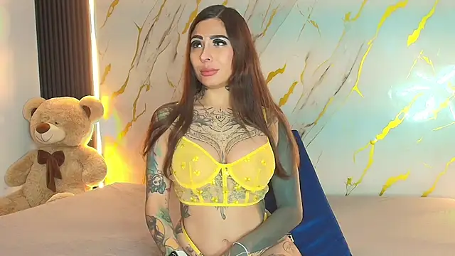 EmiliMontero online show from 7, 7, 2026