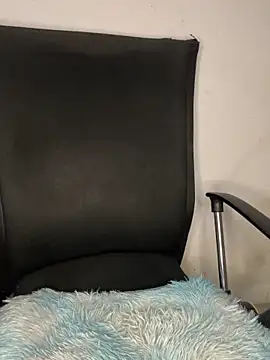 Liyana Babe online show from 17, 3, 2025