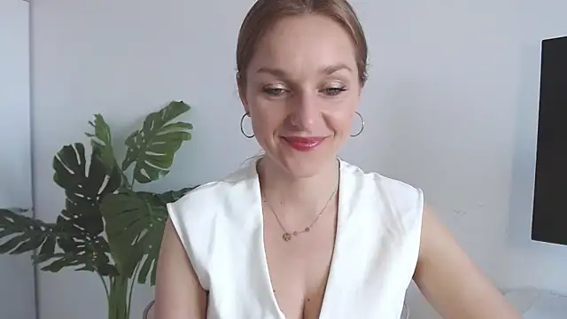 AliciaDesire online show from 9, 4, 2026