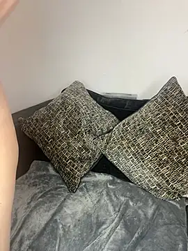 redxxxvixen online show from 7, 6, 2026