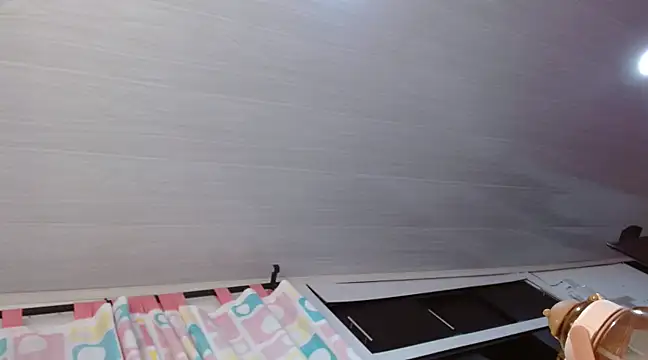 Manusomer online show from 21, 2, 2025