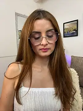 MiaaLoren online show from 30, 4, 2026