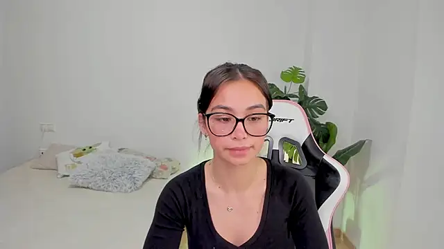 Snapshot of Adriennesexxx chatting on 29, 1, 2025 Adriennesexxx online show from 29, 1, 2025