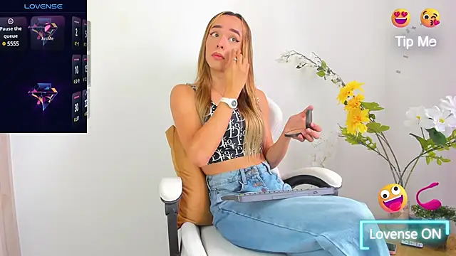 Snapshot of Linda_Crawford chatting on 16, 1, 2025 Linda Crawford online show from 16, 1, 2025