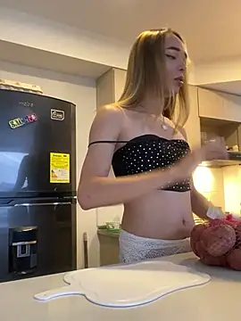 Snapshot of Linda_Crawford chatting on 11, 3, 2025 Linda Crawford online show from 11, 3, 2025