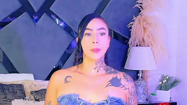 GiahDaniels online show from 9, 7, 2026