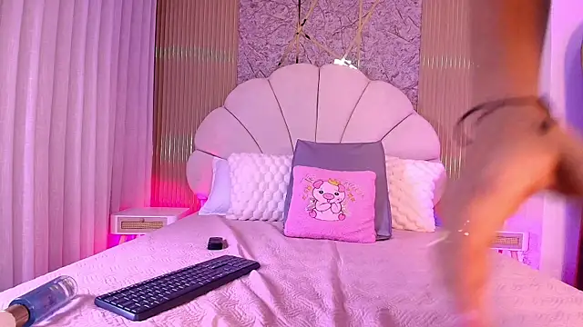 Snapshot of nata_luna chatting on 20, 11, 2025 nata luna online show from 20, 11, 2025