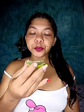 DIORA Latina online show from 25, 7, 2026