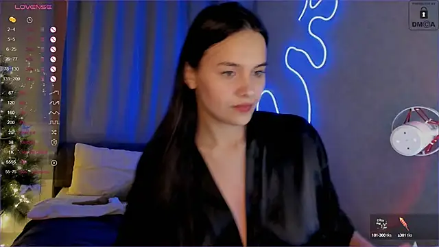  Sweetie  online show from 10, 1, 2025