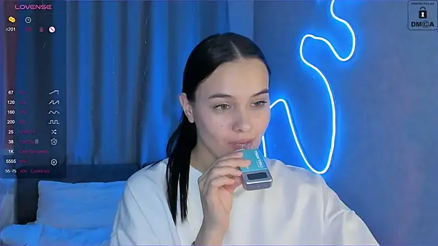  Sweetie  online show from 30, 1, 2025