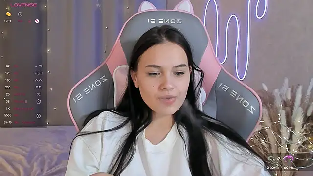  Sweetie  online show from 15, 2, 2025