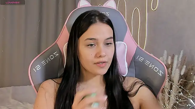  Sweetie  online show from 3, 3, 2025