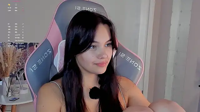  Sweetie  online show from 25, 9, 2025