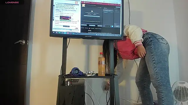 Vahiolet smith online show from 14, 10, 2025