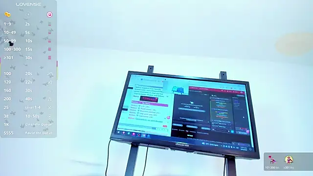 Snapshot of Vahiolet_smith chatting on 5, 6, 2026 Vahiolet smith online show from 5, 6, 2026