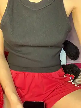 Asianmombigasss online show from 18, 1, 2026