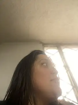 KataleyaStiward online show from 23, 4, 2026