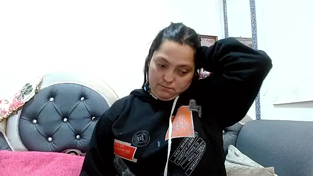 KataleyaStiward online show from 30, 6, 2026