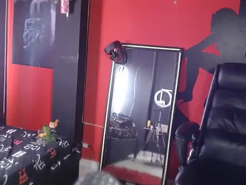 KLOE PIELL online show from 7, 4, 2026