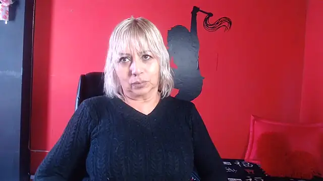 Snapshot of KLOE_PIELL chatting on 10, 6, 2026 KLOE PIELL online show from 10, 6, 2026