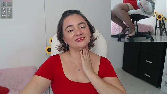 Ghada milf online show from 7, 12, 2024