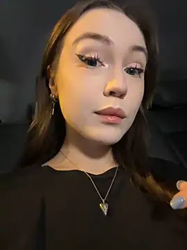 Peachy Dream online show from 21, 1, 2025