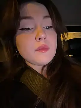 Peachy Dream online show from 18, 11, 2025