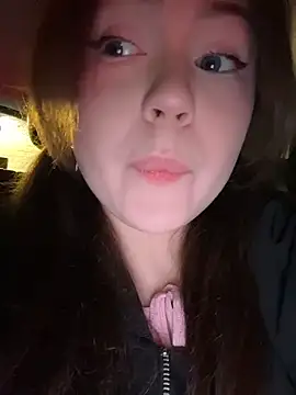 Peachy Dream online show from 25, 4, 2026